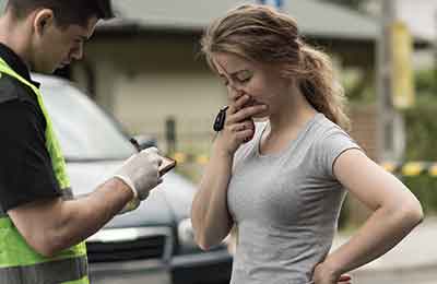 Woman accident victim talking to police